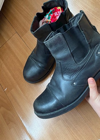 Siyah Deri Biker Botlar Tokalı - Görsel 2