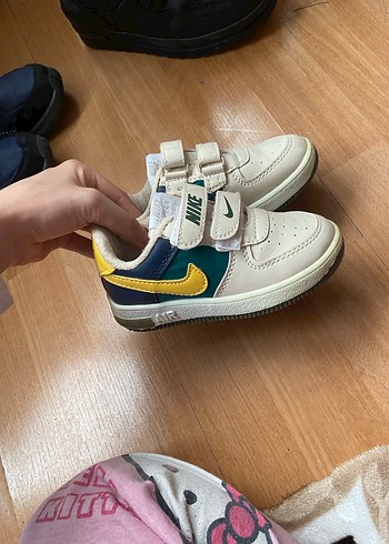 Çocuk Sarı Renkli Nike Spor Ayakkabı - Görsel 2