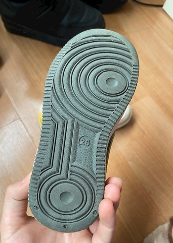 Çocuk Sarı Renkli Nike Spor Ayakkabı - Görsel 4