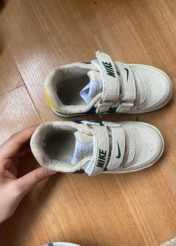 Çocuk Sarı Renkli Nike Spor Ayakkabı - Görsel 3