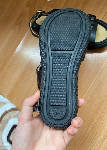 Kadın Siyah Dolgu Topuklu Sandalet - Görsel 7