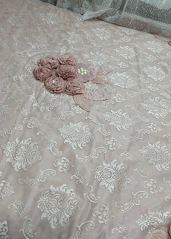 Nakışlı Pembe Yatak Örtüsü - Görsel 3