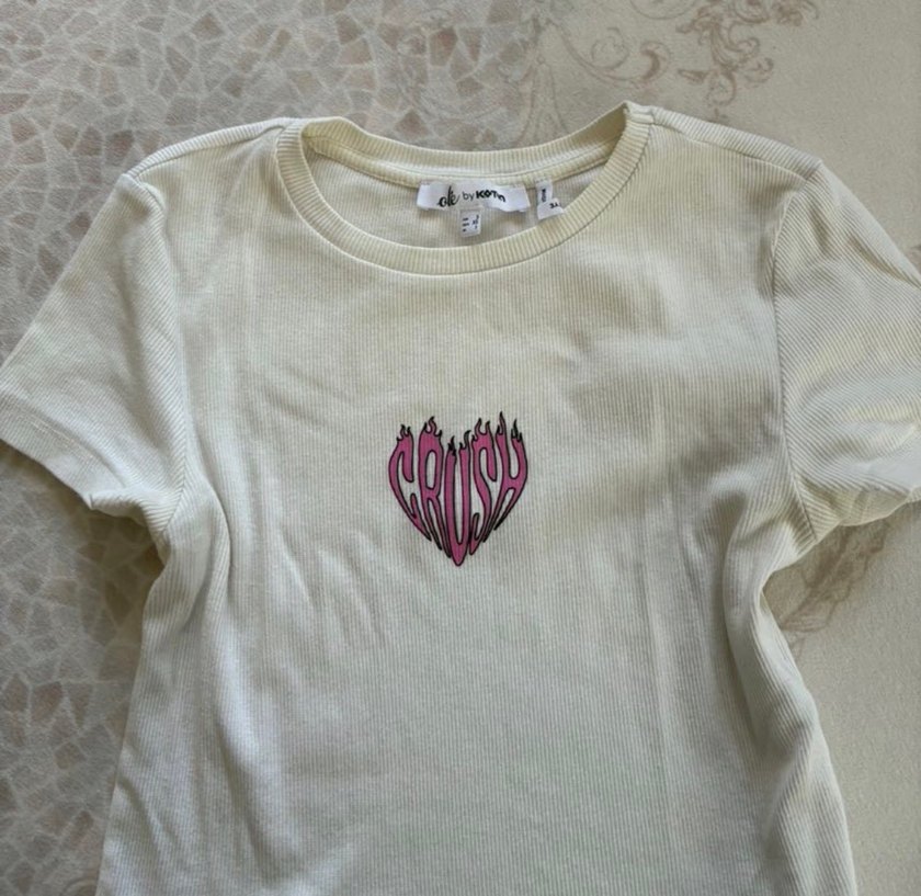 Beyaz Baskılı Kısa Crop Top - Görsel 5