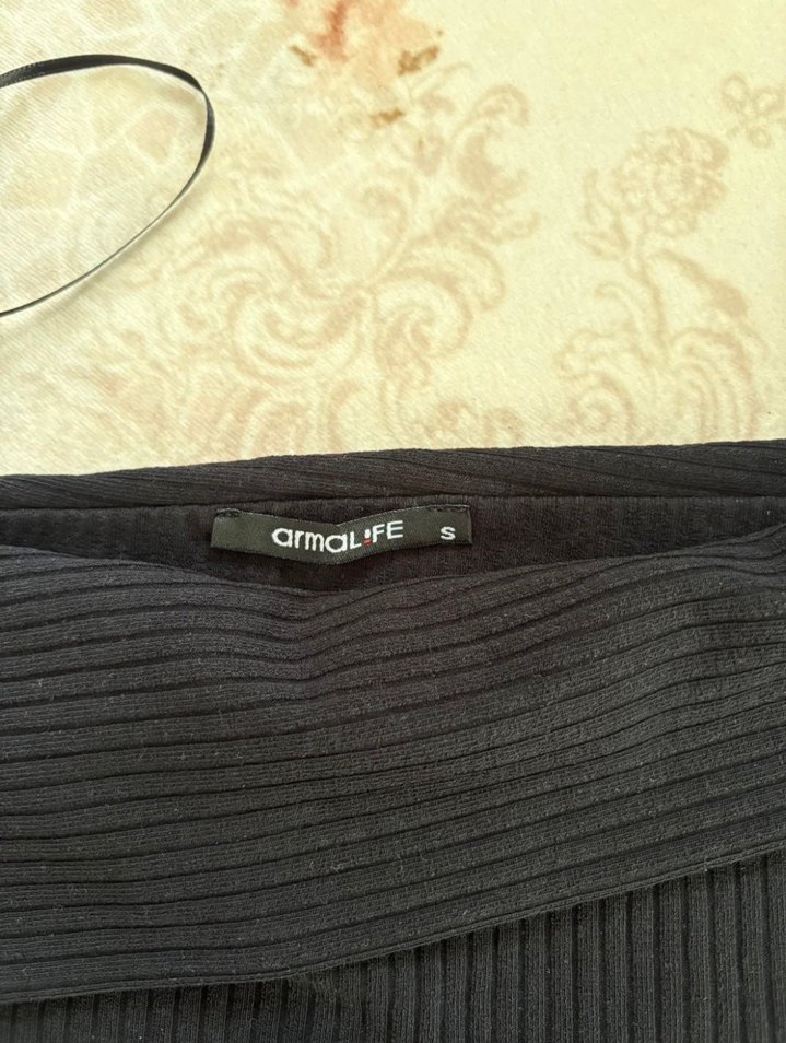 Siyah İnce Askılı Triko Mini Bluz - Görsel 2