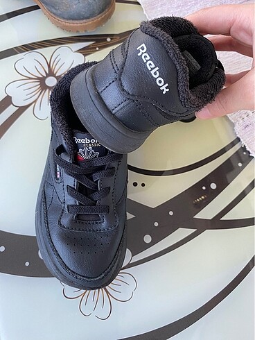 26 Beden siyah Renk #cocukayakkabı#reebok
