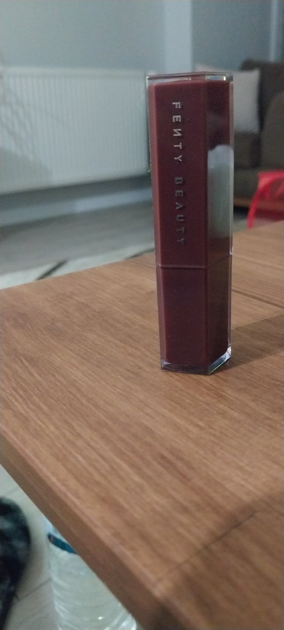 FENTY BEAUTY Hot Chocolit Nemlendirici Ruj - Görsel 3