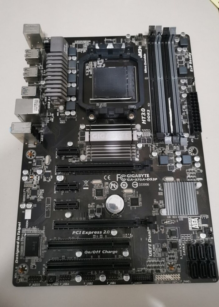 Gİgabyte GA 970A DS3P ANAKART - Görsel 4