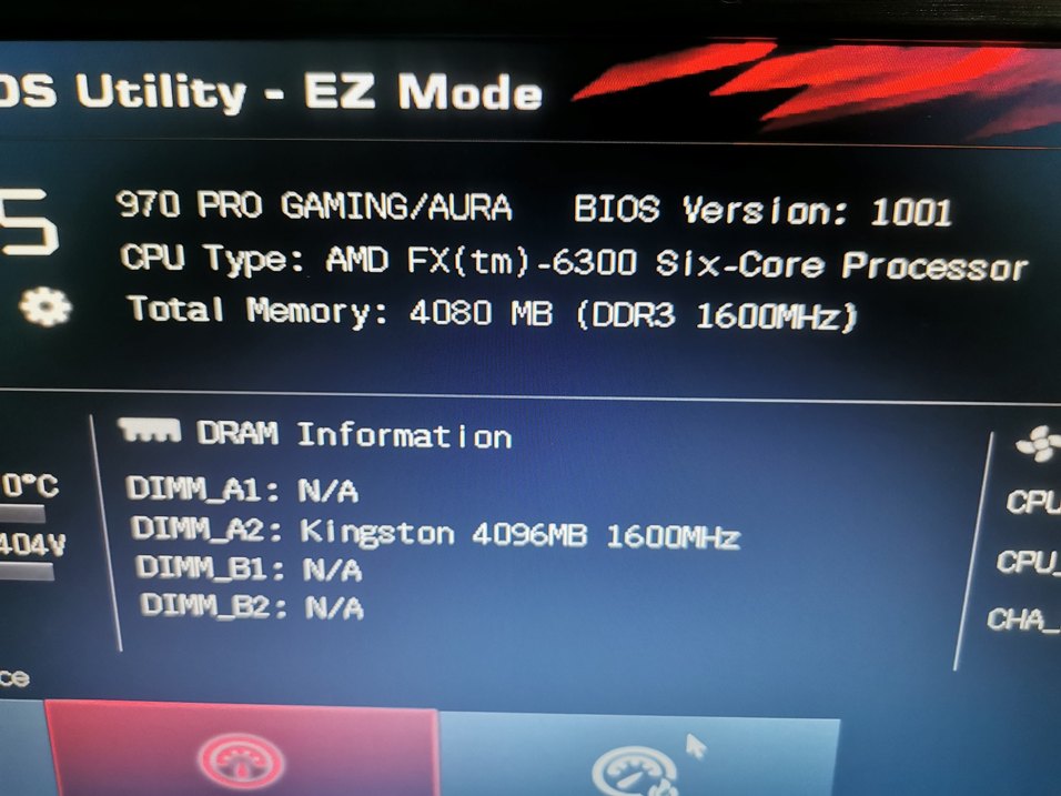 ASUS 970 Pro Gaming/Aura Anakart Kırmızı - Görsel 3