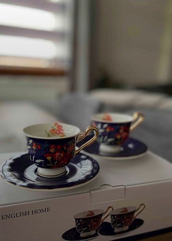 English Home Lacivert Çiçek Desenli Fincan Takımı
