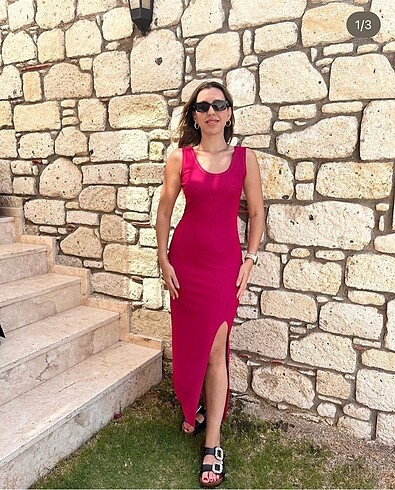 Pembe Elbise