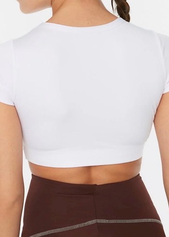 Beyaz Kadın Kısa Kollu Crop Top - Görsel 2