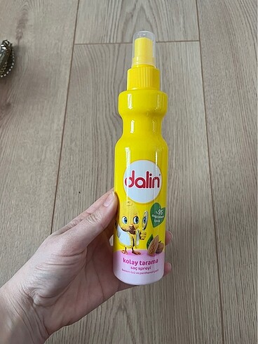 Kolay saç tarama dalin sprey