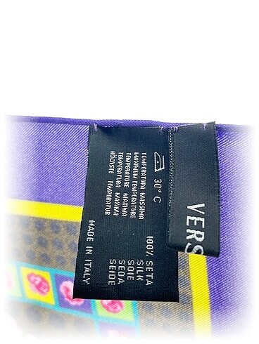 Beden Versace Eşarp / Fular %70 İndirimli.