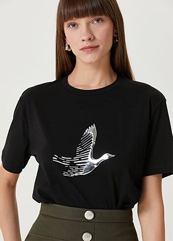 Beymen Club taşlı kaz logolu tshirt