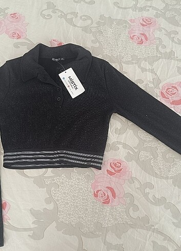 m Beden siyah Renk Uzun kollu simli crop