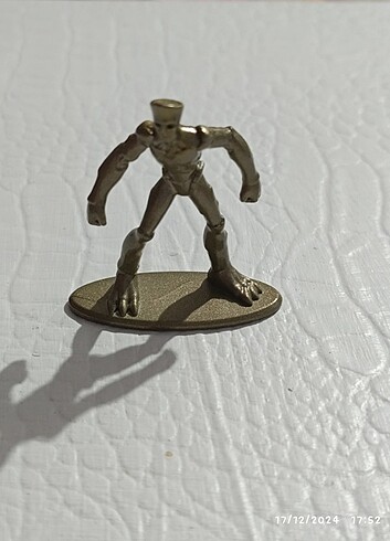 Marvel Guardians Of The Galaxy Groot (metal)