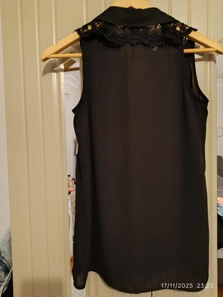 Düğmeli Siyah  Gömlek Bluz - Görsel 2