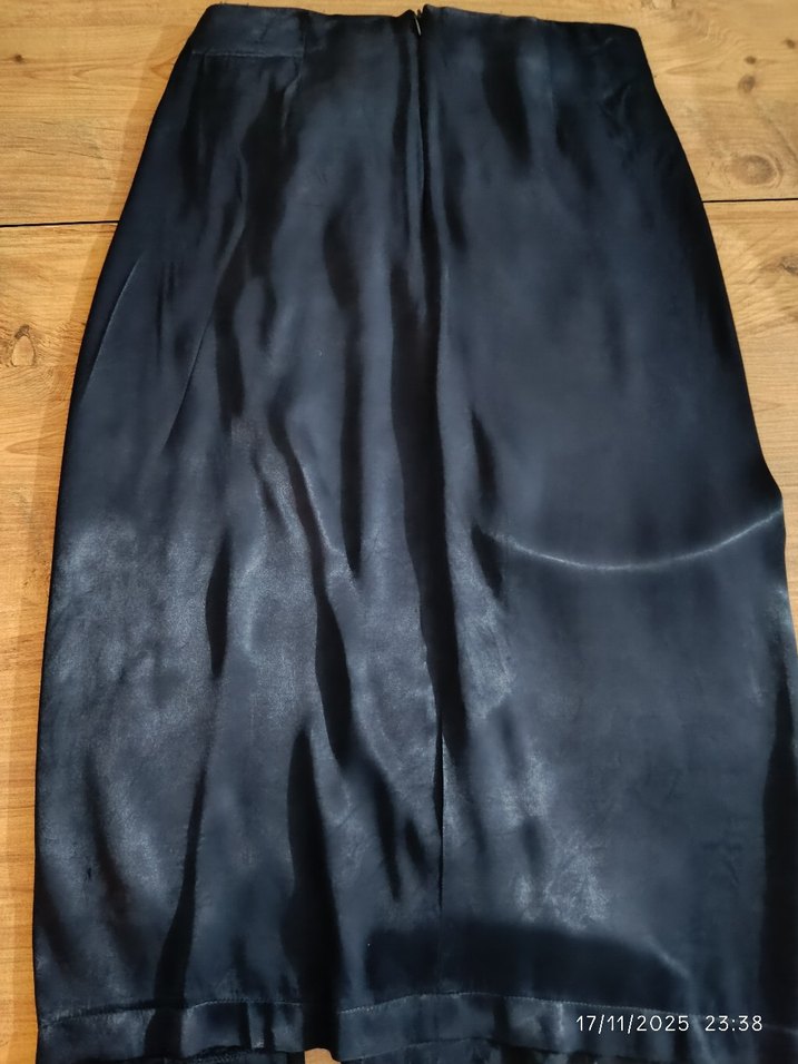 Kadın Lacivert Uzun Dökümlü Etek - Görsel 3