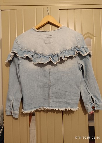 Kadın Açık Mavi Denim Fırfırlı Ceket - Görsel 2