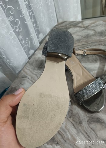 Diğer Gri simli Tokalı Topuklu Kız çocuk Ayakkabı