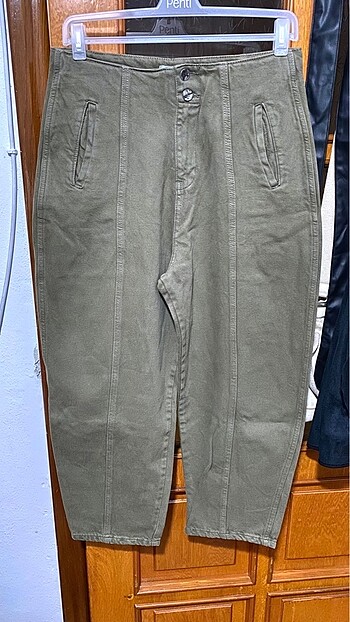 butik pantolon giyilmemiş 38 beden