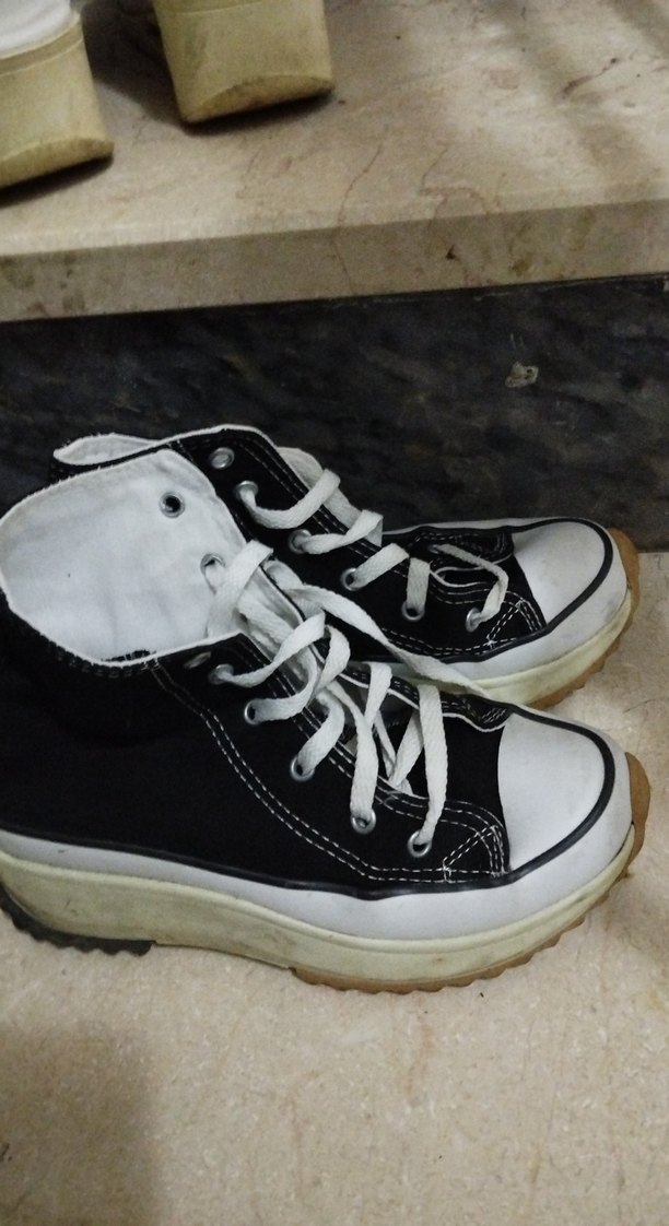 Beyaz Siyah Bağcıklı Kadın Spor Ayakkabı - Görsel 2