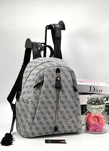 Guess GUESS BACKPACK NEW MODEL