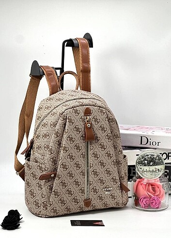 Beden GUESS BACKPACK NEW MODEL