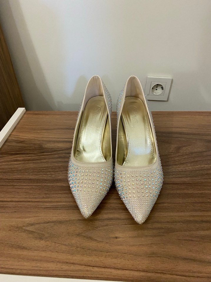 Beyaz Payetli İnce Topuklu Kadın Abiye Ayakkabı - Görsel 4