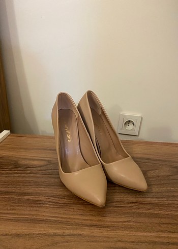 Bej Stiletto Topuklu Kadın Ayakkabı - Görsel 2