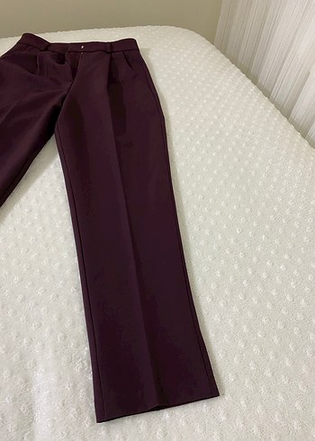 Kadın Bordo Kemerli Midi Kumaş Pantolon - Görsel 2