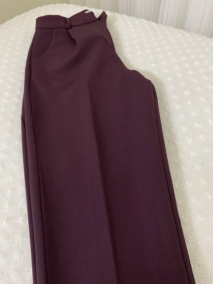 Kadın Bordo Kemerli Midi Kumaş Pantolon - Görsel 5