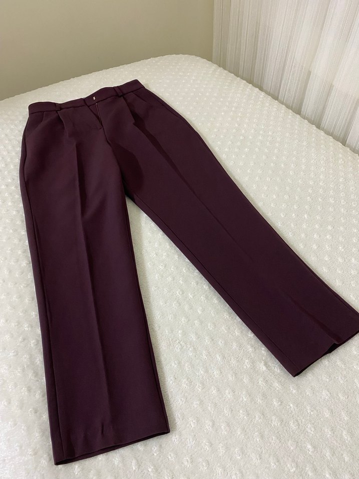 Kadın Bordo Kemerli Midi Kumaş Pantolon - Görsel 3