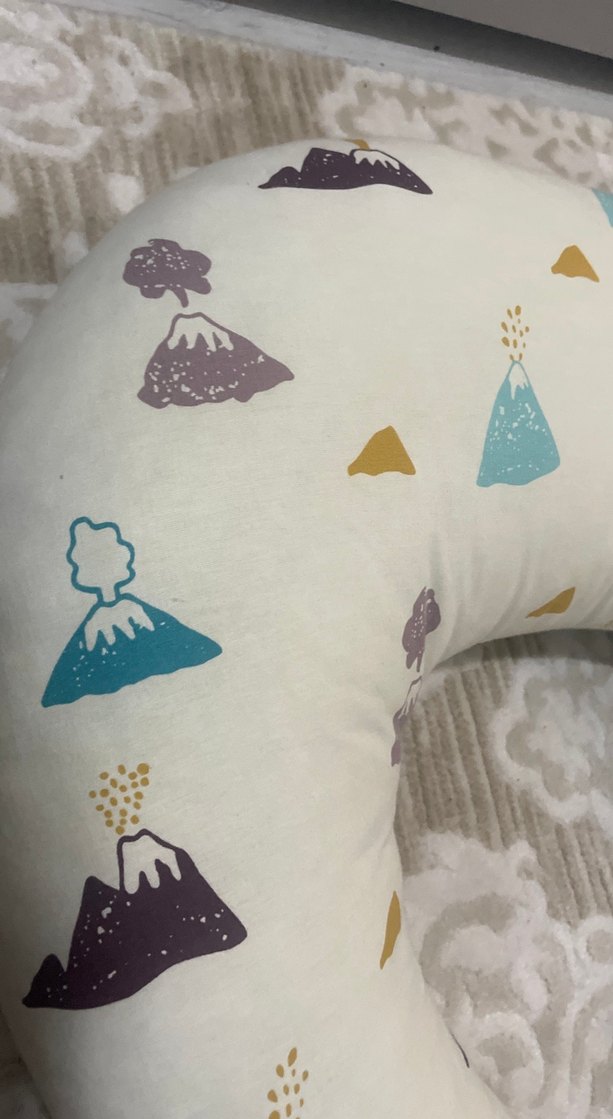 Pastel Renkli Desenli Emzirme ve Hamile Yastığı - Görsel 3