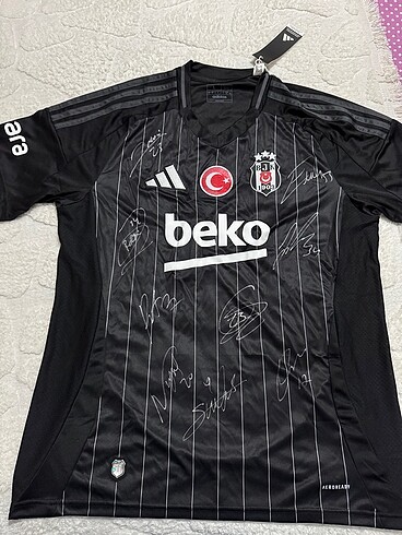 Beşiktaş orjinal imzalı forma