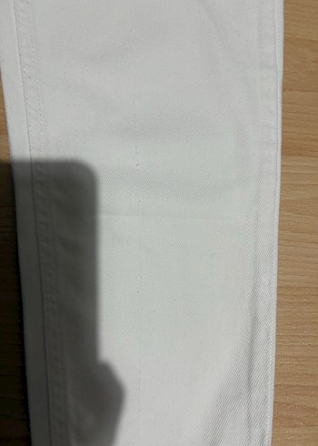 Düğmeli Beyaz Mom Jean Kadın Pantolon - Görsel 6