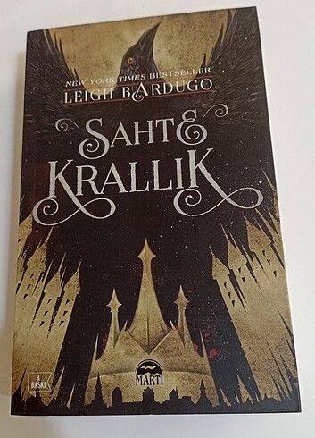 Sahte Krallık -Leıgh Bardugo 