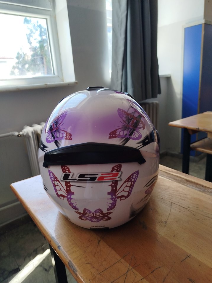 Mor Baskılı Cam Biker Kask - Görsel 4