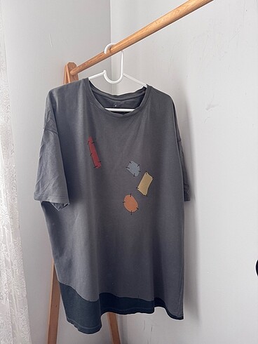 Unisex T- shirt