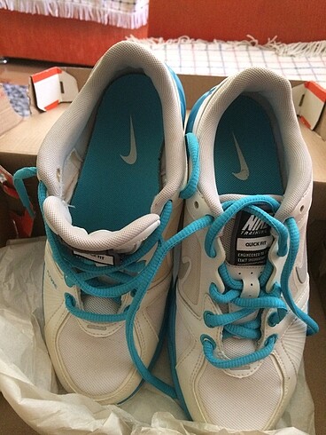 35,5 Beden NIKE Bayan spor ayakkabı 35,5 numara