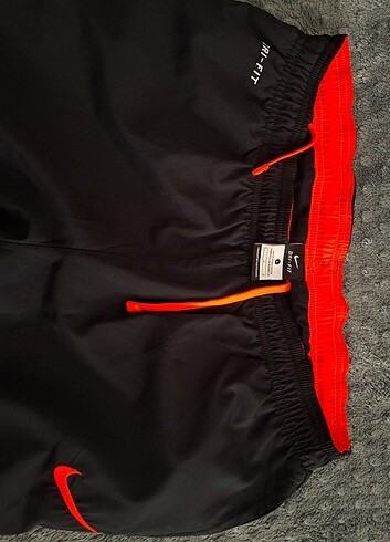 l Beden Nike dri-fit orjinal eşofman altı