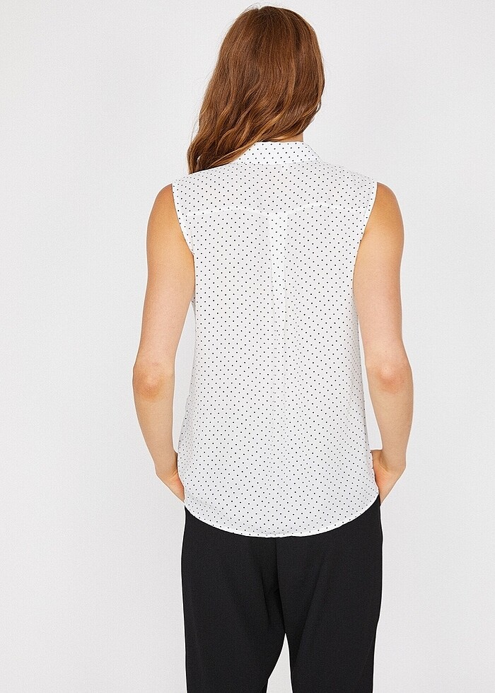 Beyaz puantiyeli bluz - Görsel 5
