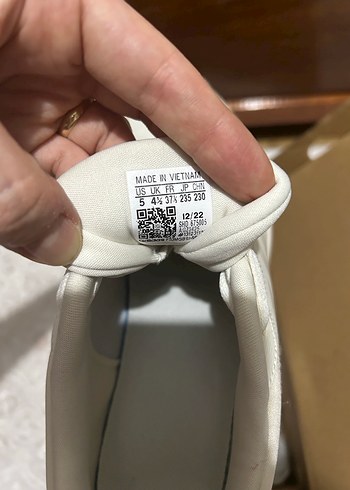 Orijinal Adidas Beyaz Kadın Spor Ayakkabı - Görsel 3