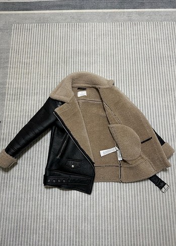 Stradivarius kadın siyah mont - Görsel 4