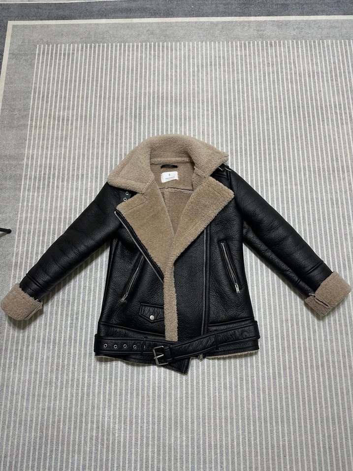 Stradivarius kadın siyah mont - Görsel 5