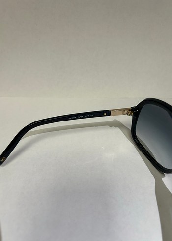 Tommy hilfiger güneş gözlüğü - Görsel 6