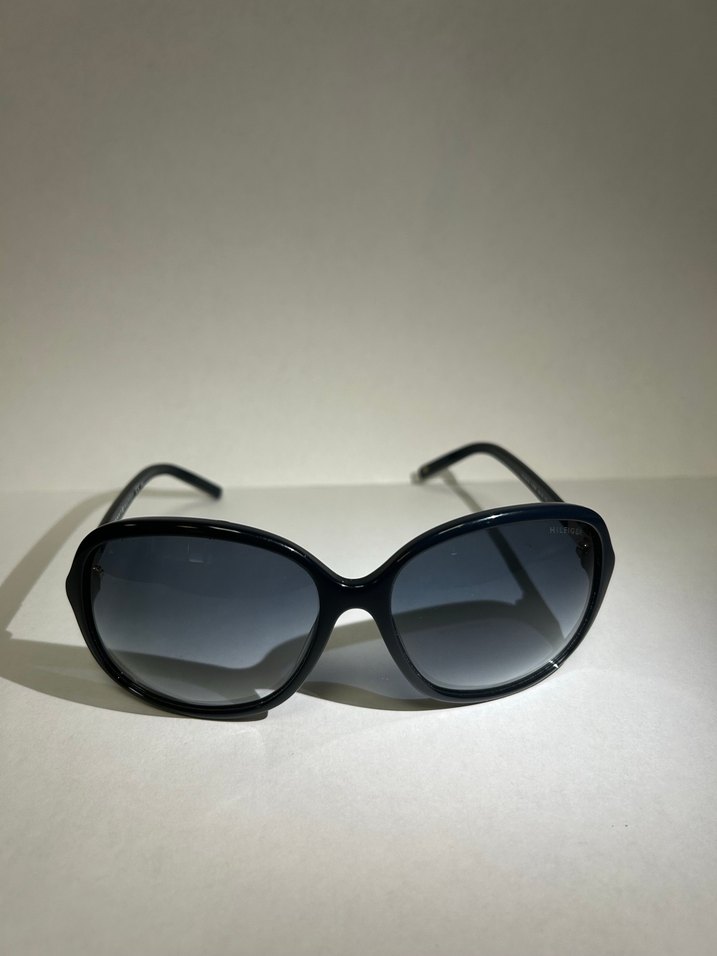 Tommy hilfiger güneş gözlüğü - Görsel 2