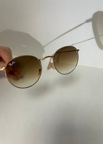 Ray-Ban RB3447 Round Metal Orijinal Kadın Güneş Gözlüğü - Görsel 2