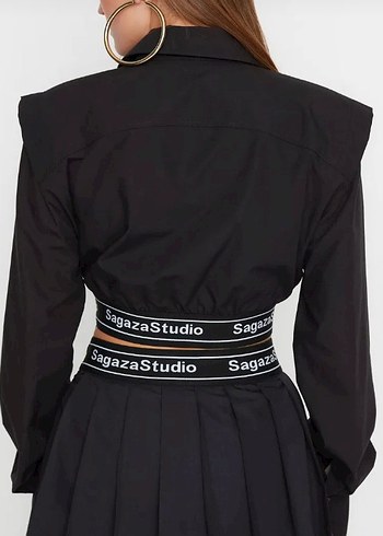 Trendyol & Milla SagazaStudio Siyah Kemerli Mini Bluz