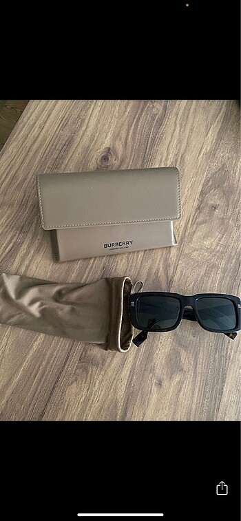 Burberry güneş gözlüğü